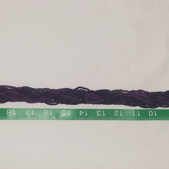 Purple multi stran beaded necklace. - Picture 7 of 11